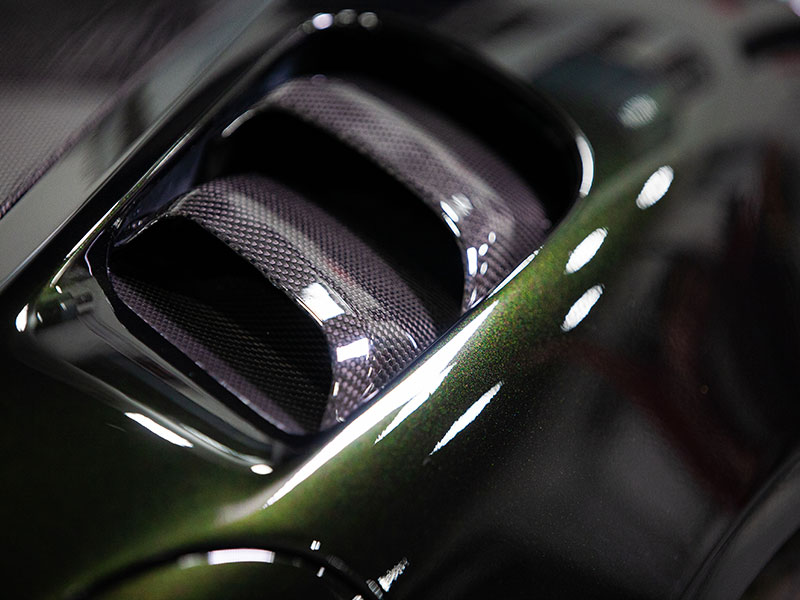 GT4 RS - Front Fender Louver